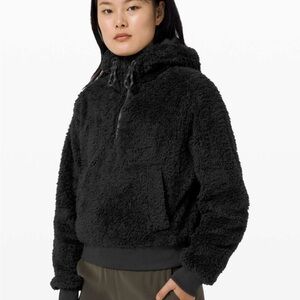 Lululemon Oh So Sherpa Half‎ Zip Pullover in Black Size 6
